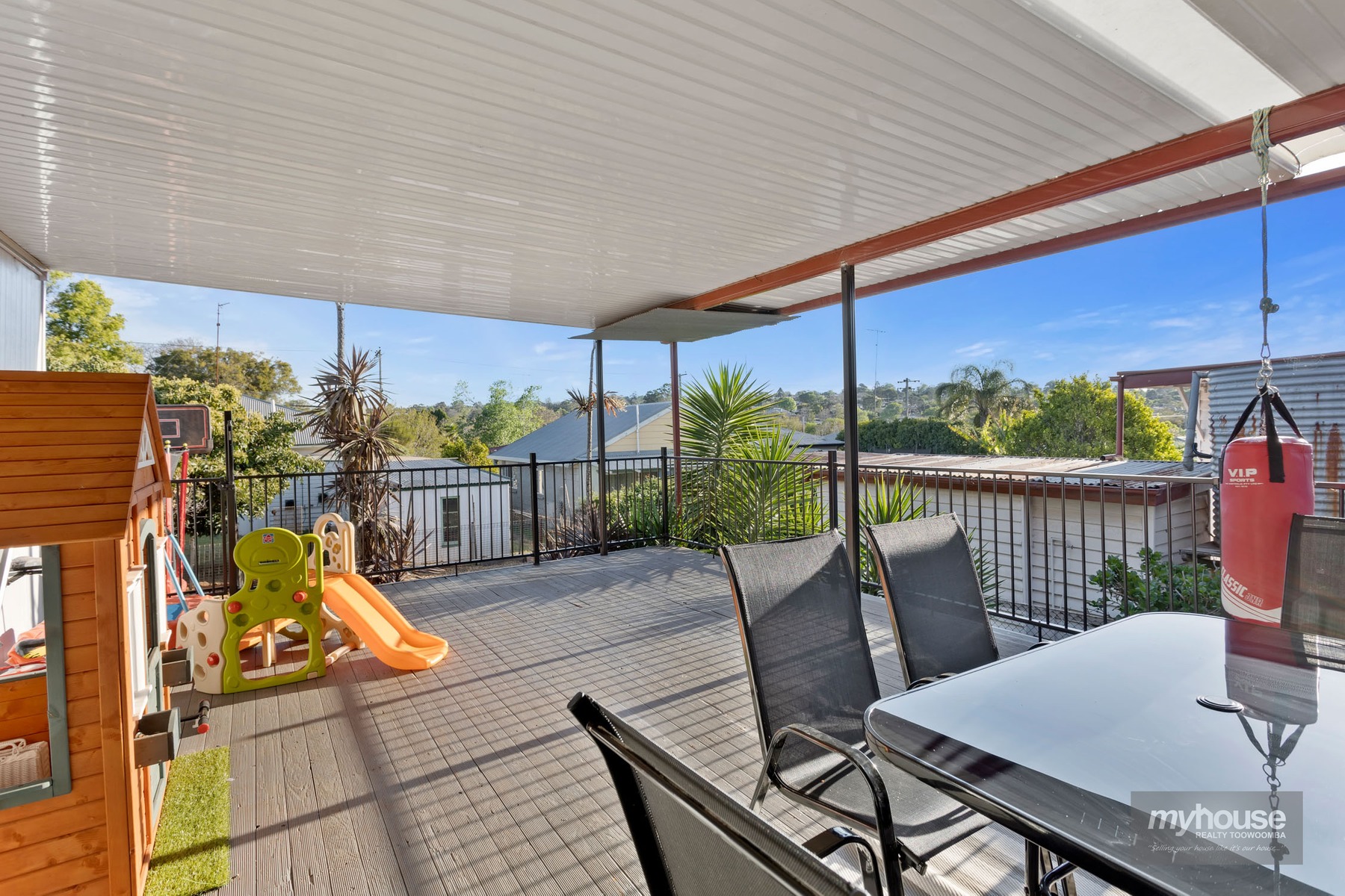 Real Estate in Rangeville