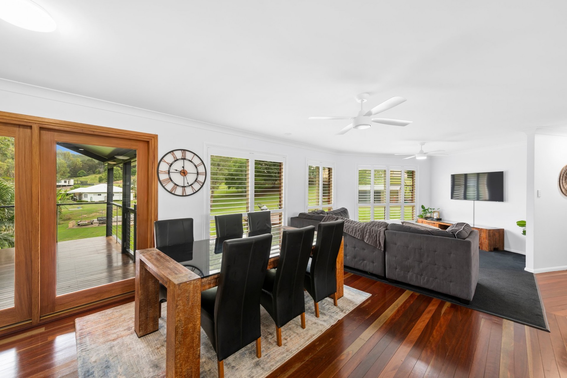 Real Estate in Withcott