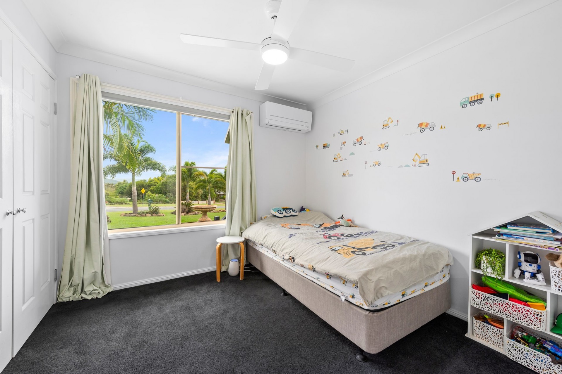 Real Estate in Withcott