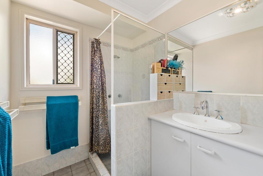 Real Estate in Glenvale