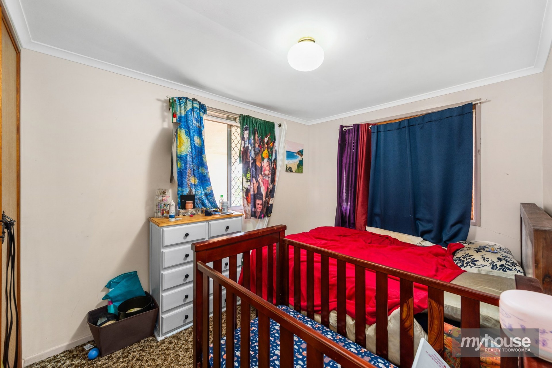 Real Estate in Centenary Heights
