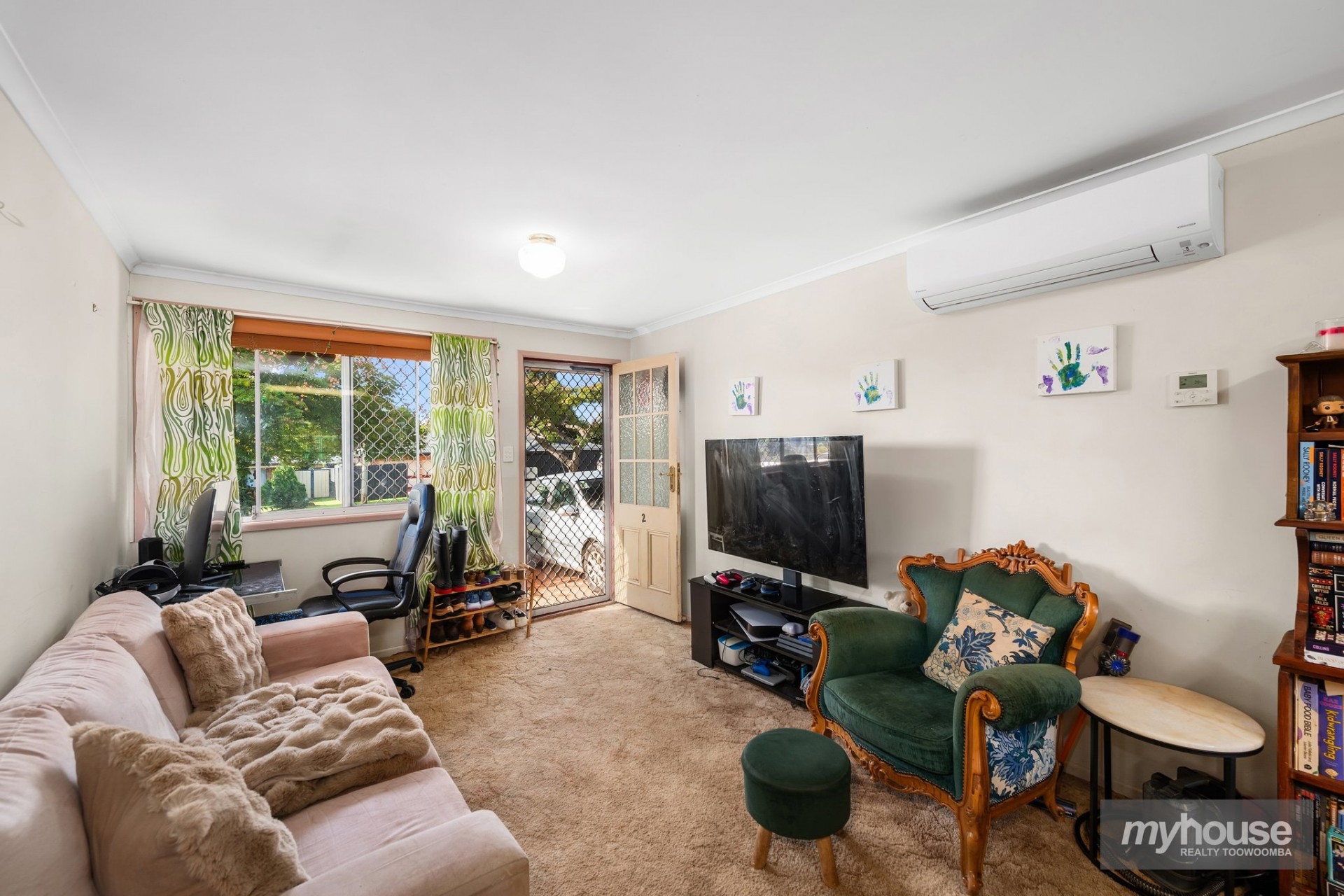 Real Estate in Centenary Heights