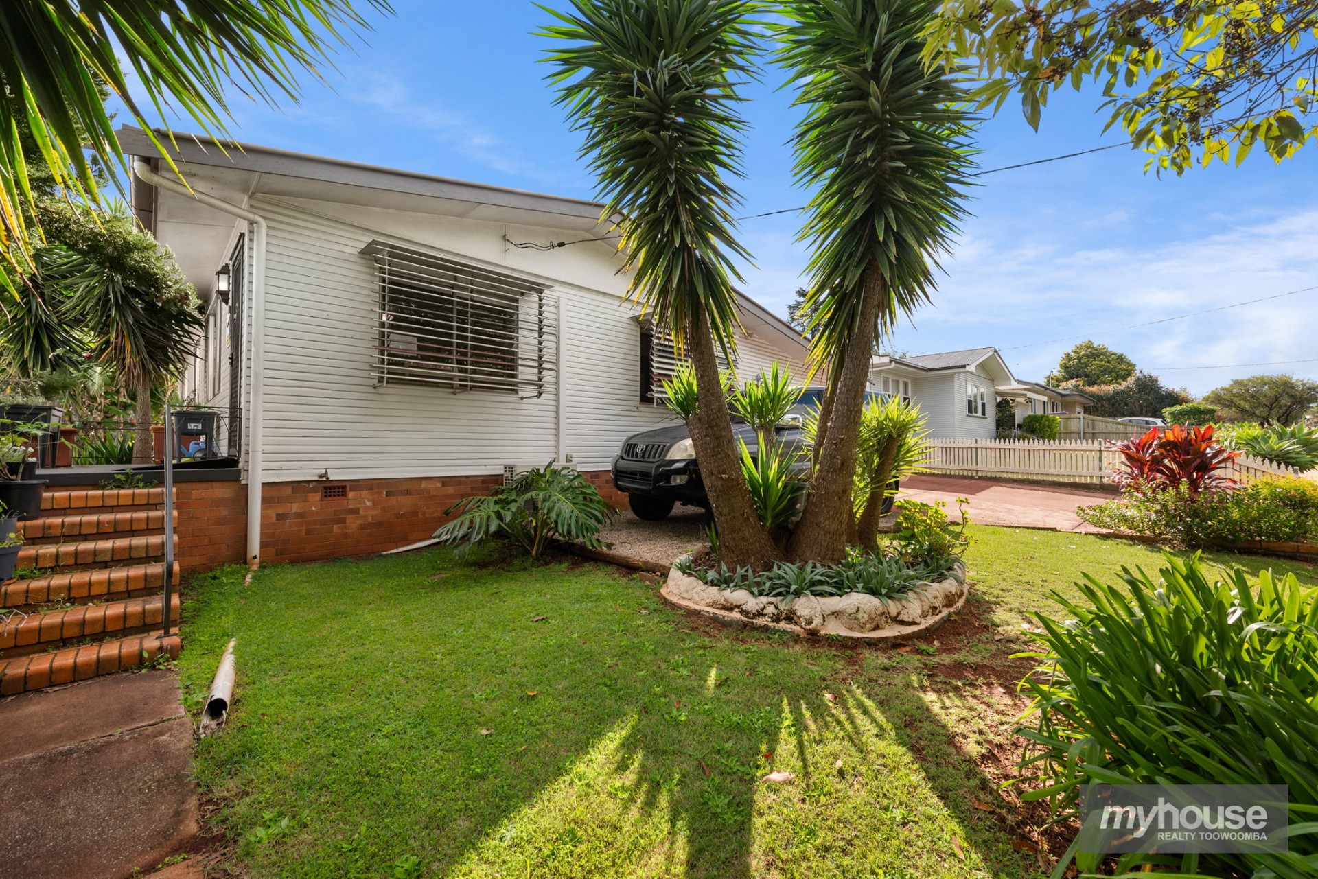Property For Sale in Wilsonton