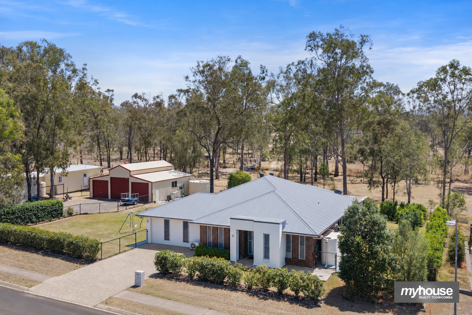 3 Pamela Court, Withcott - Image 1