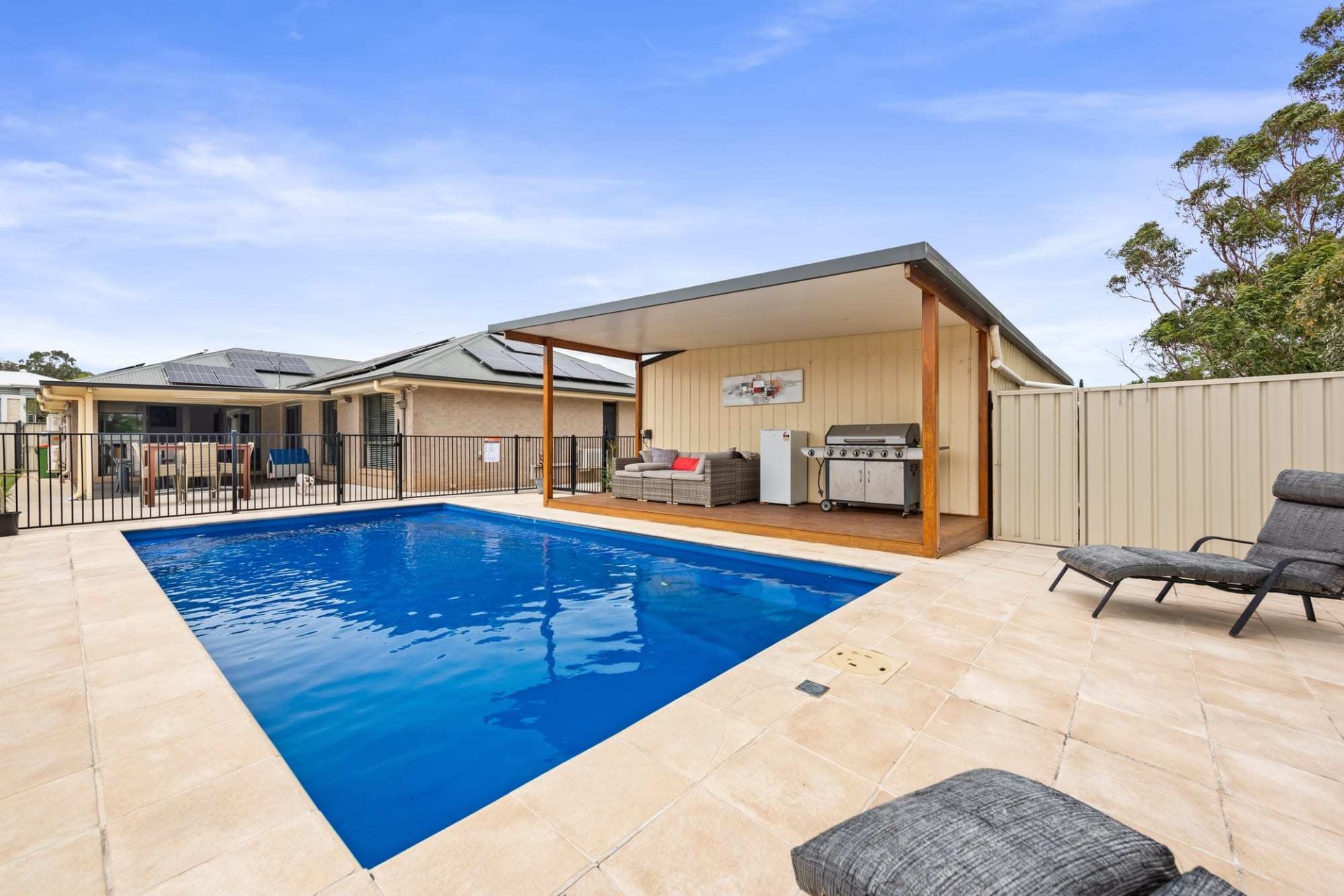 26 Elizabeth Street, Westbrook - Image 1