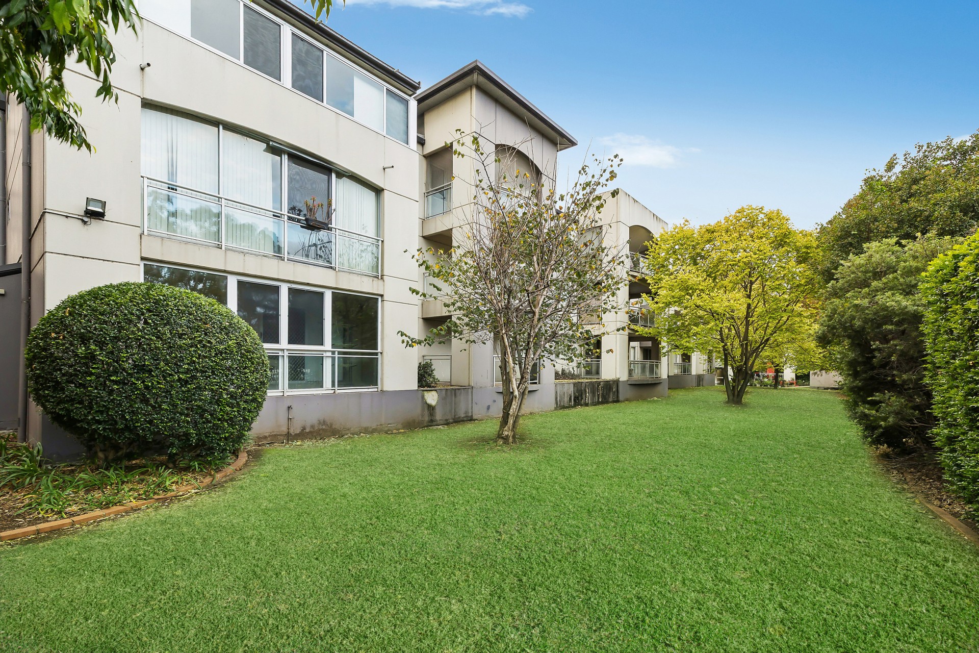 35/21-29 Hume Highway, Warwick Farm NSW 2170 - Image 1