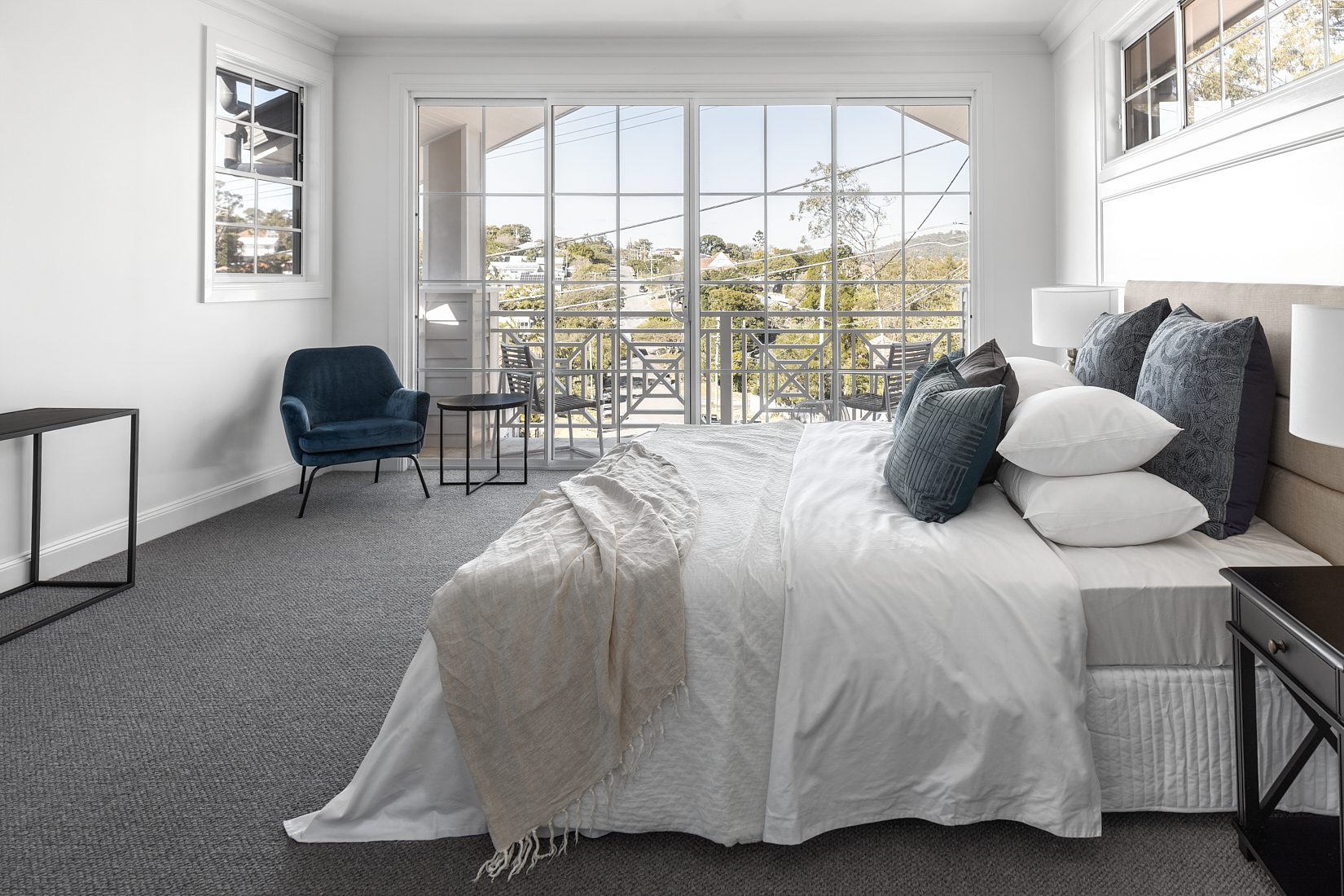 Real Estate in Holland Park