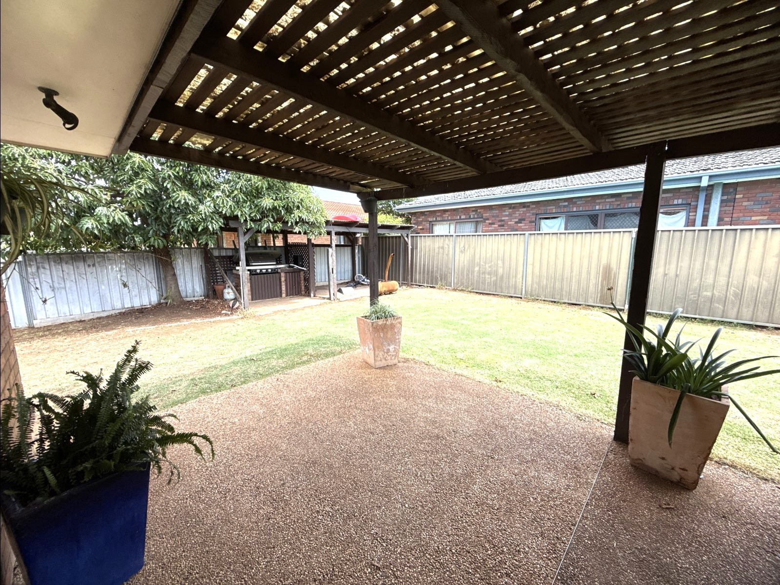 Image 10