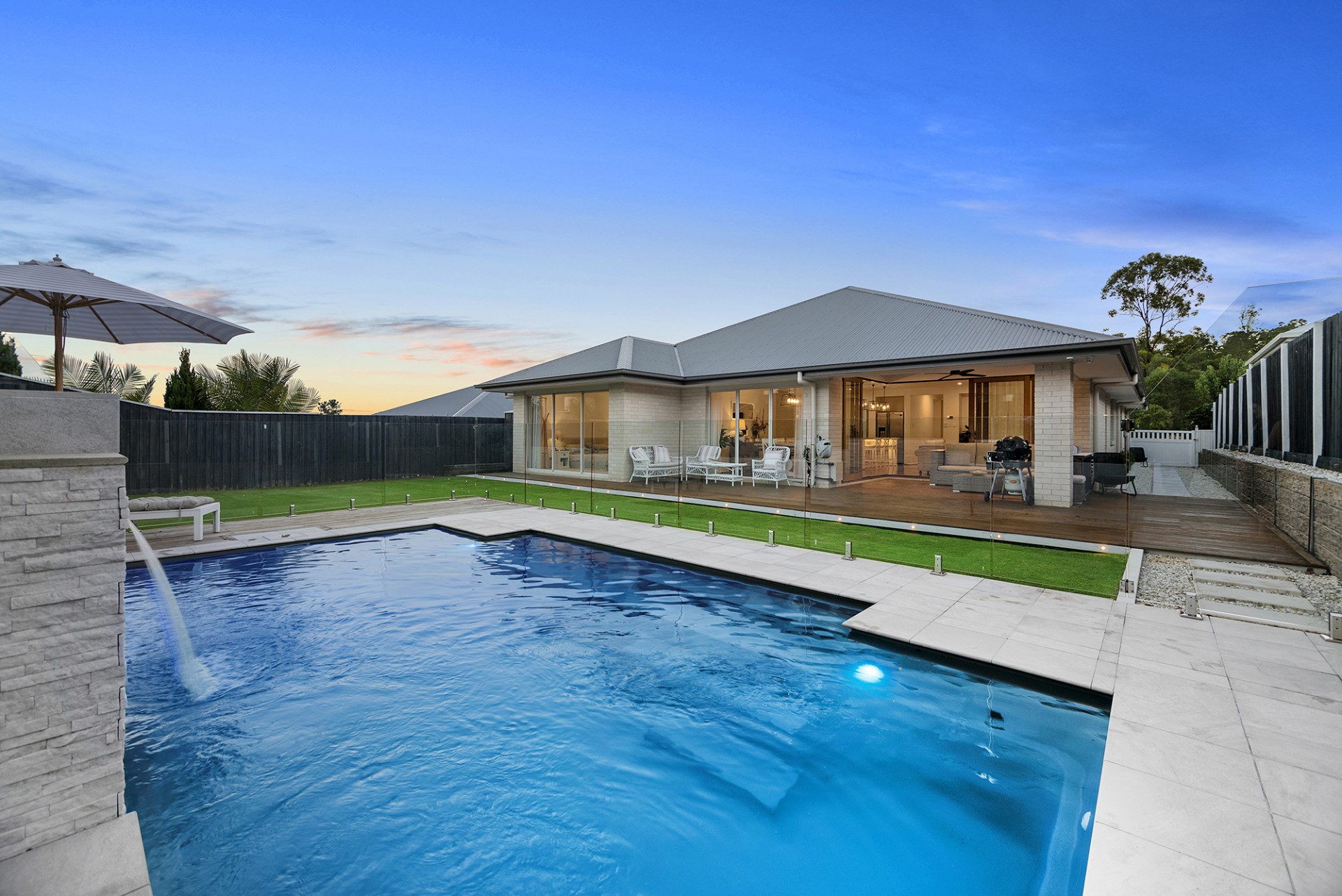 19 Lone Pine Circuit, Upper Coomera, Upper Coomera - Thumbnail 2