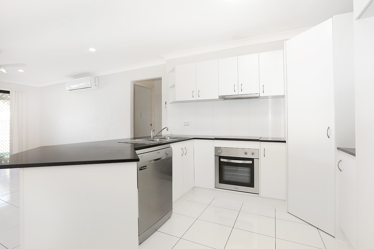 2/18 Bodacious Avenue, Pimpama, Pimpama - Thumbnail 6