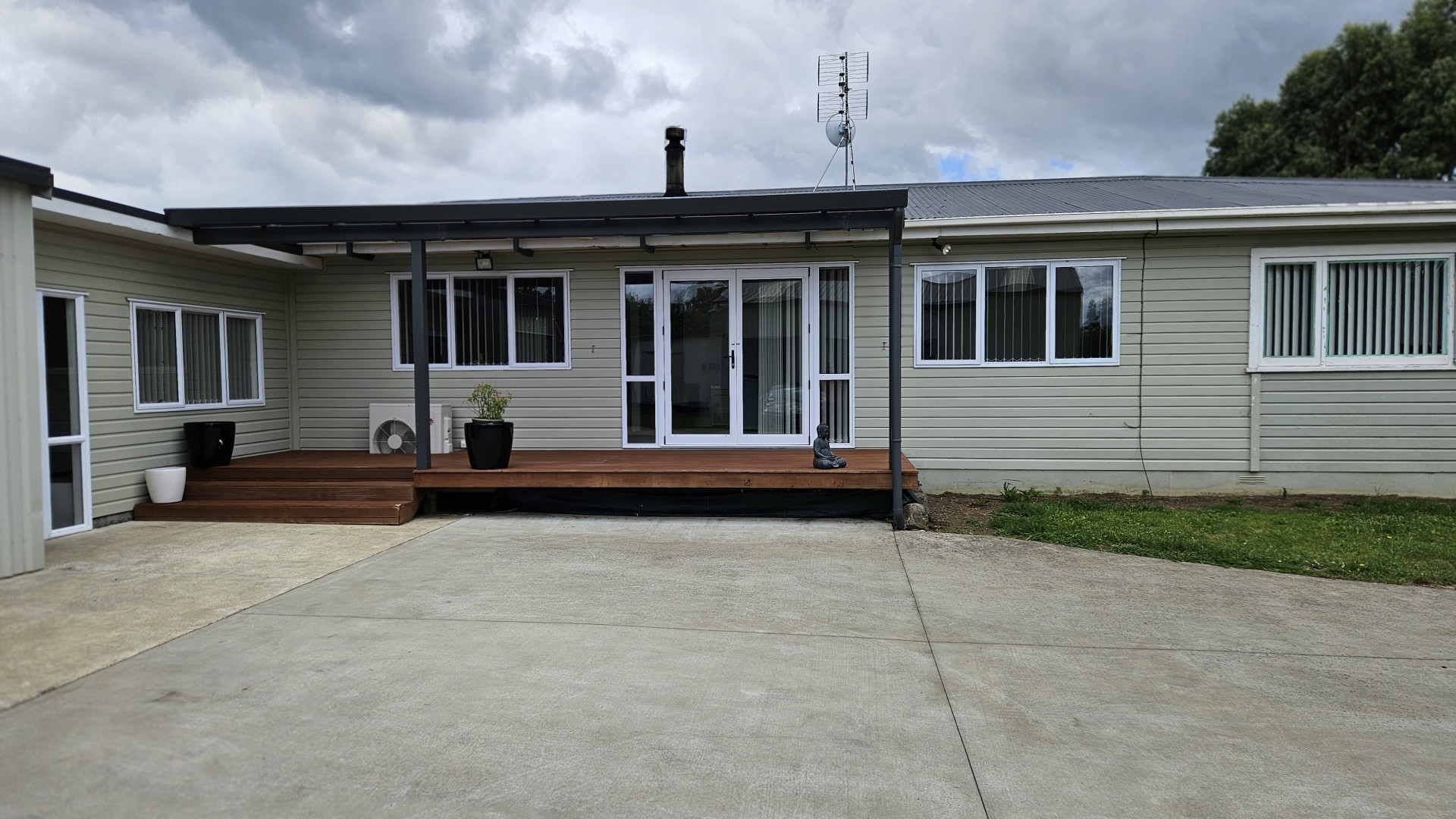 Image 19