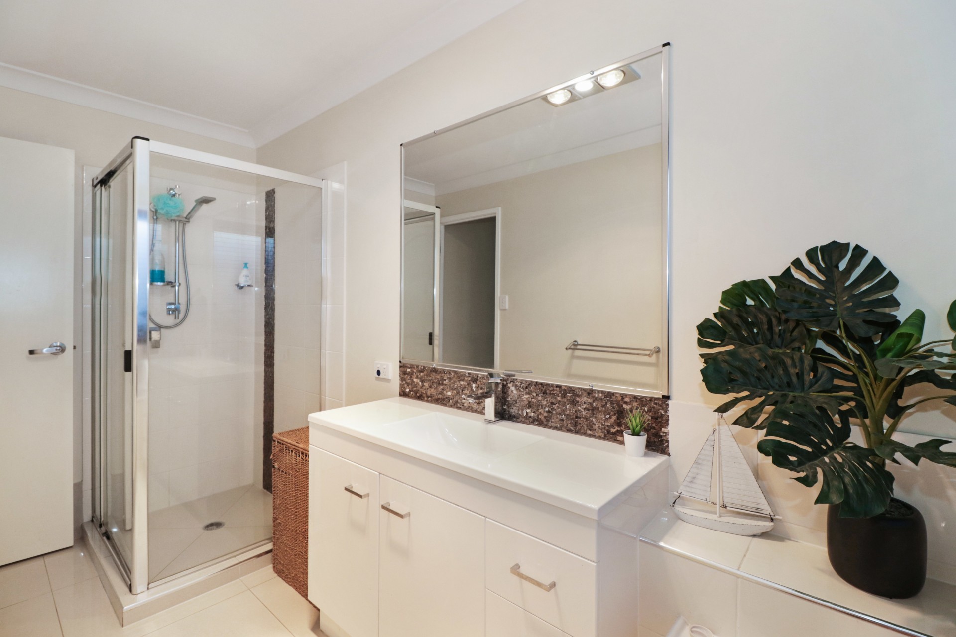 Real Estate in Ormeau Hills