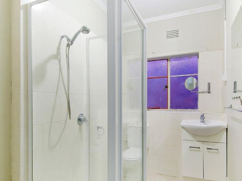 Open for inspection in Springvale