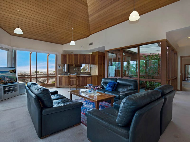 Open for inspection in Glen Waverley