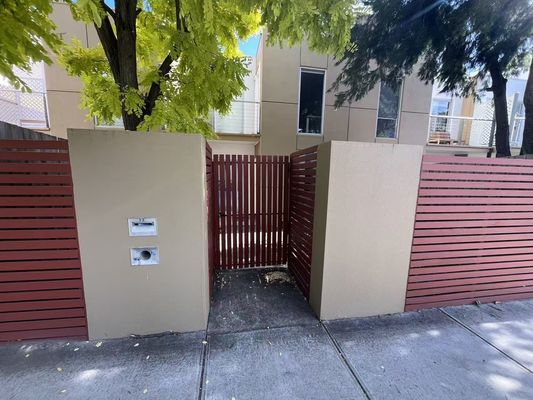 Property For Rent in Box Hill