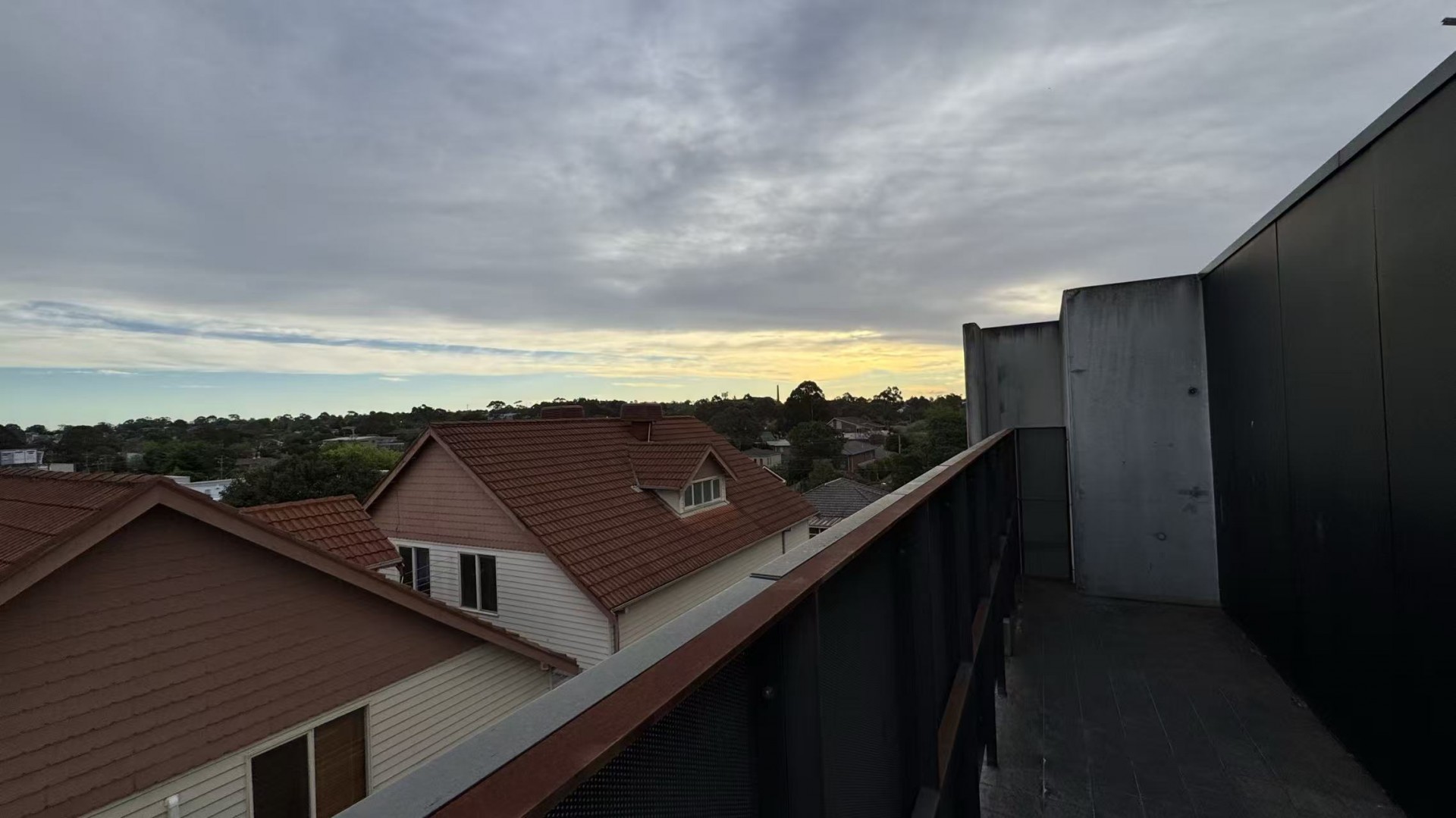 Real Estate in Box Hill