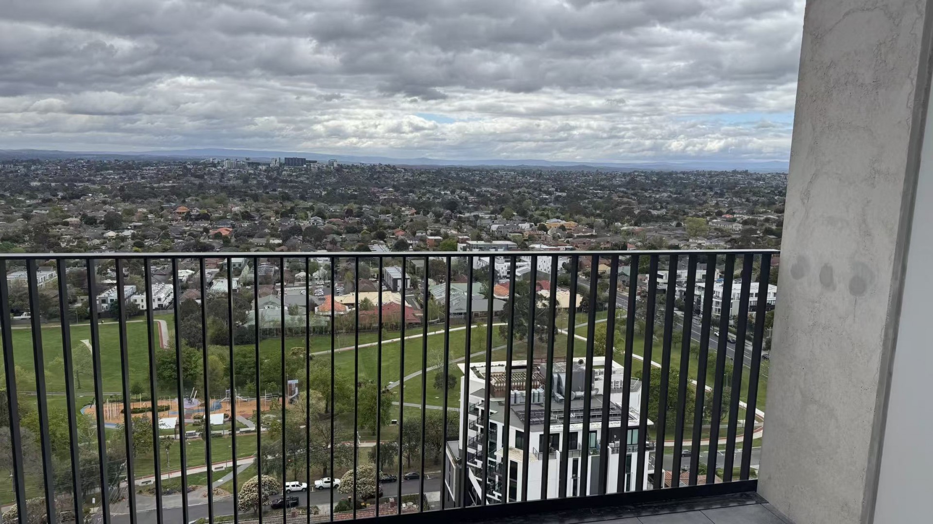 Real Estate in Box Hill