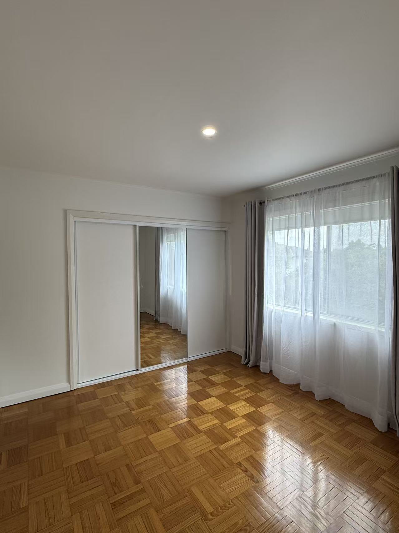 Open for inspection in Box Hill North