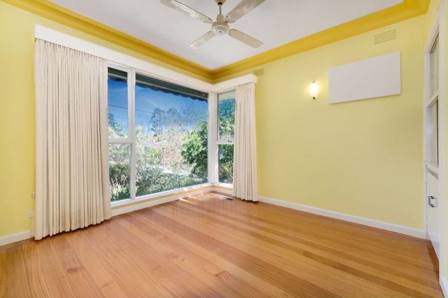 Real Estate in Mont Albert North