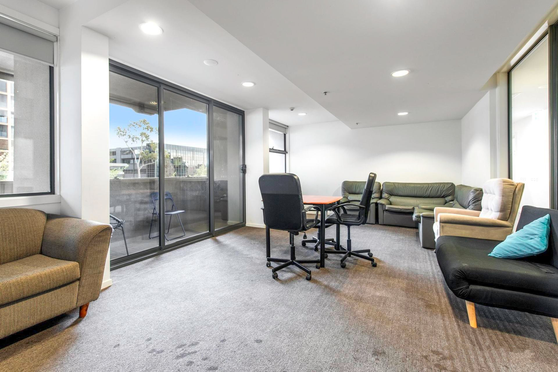Real Estate in Box Hill