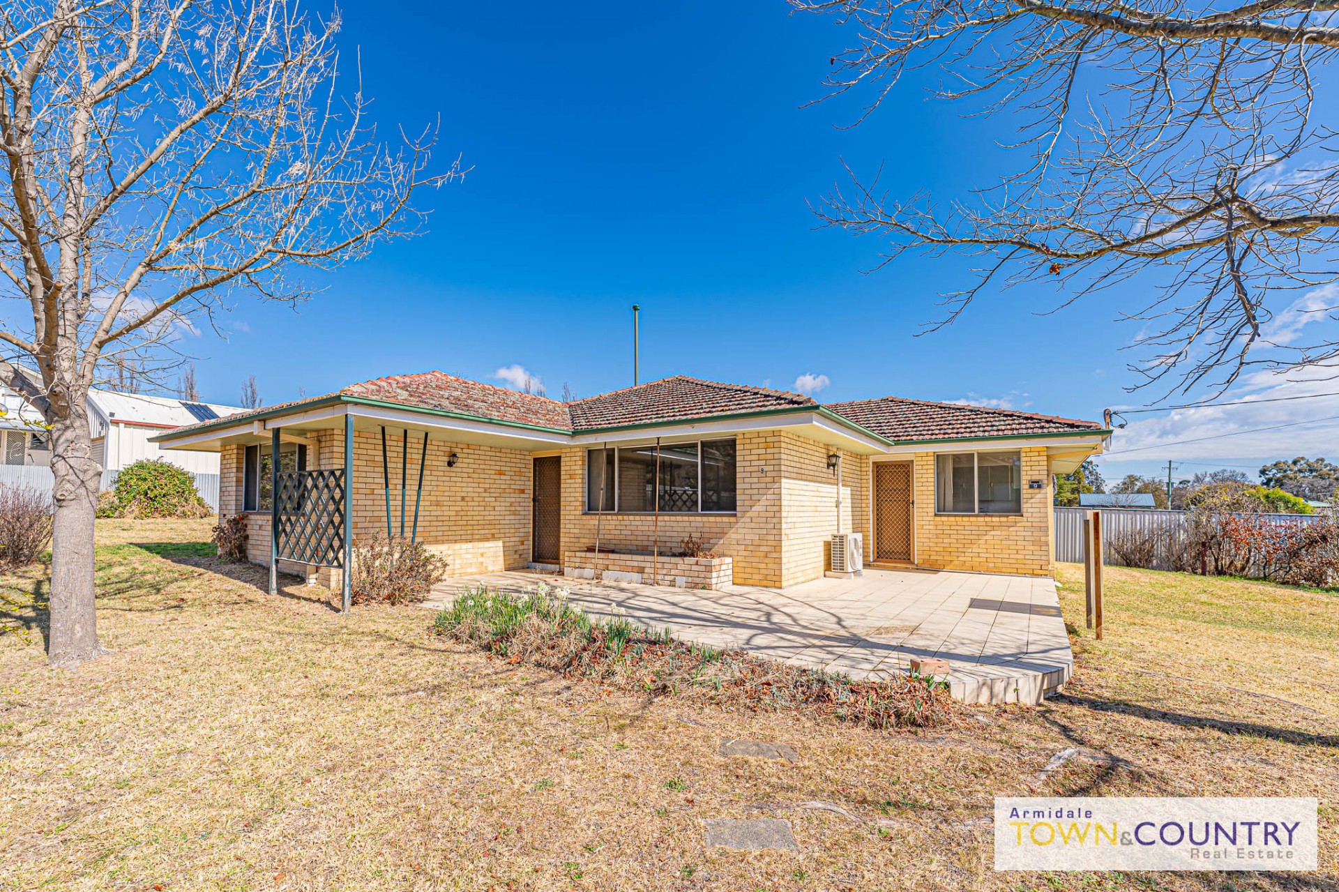 9 McShane Avenue, Armidale NSW 2350 - Image 1