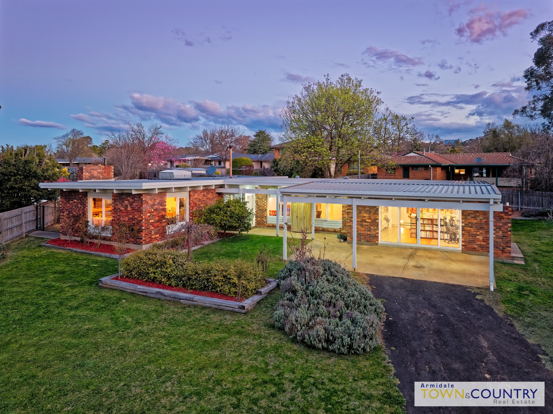 6 Barclay Street, Armidale - Image 1