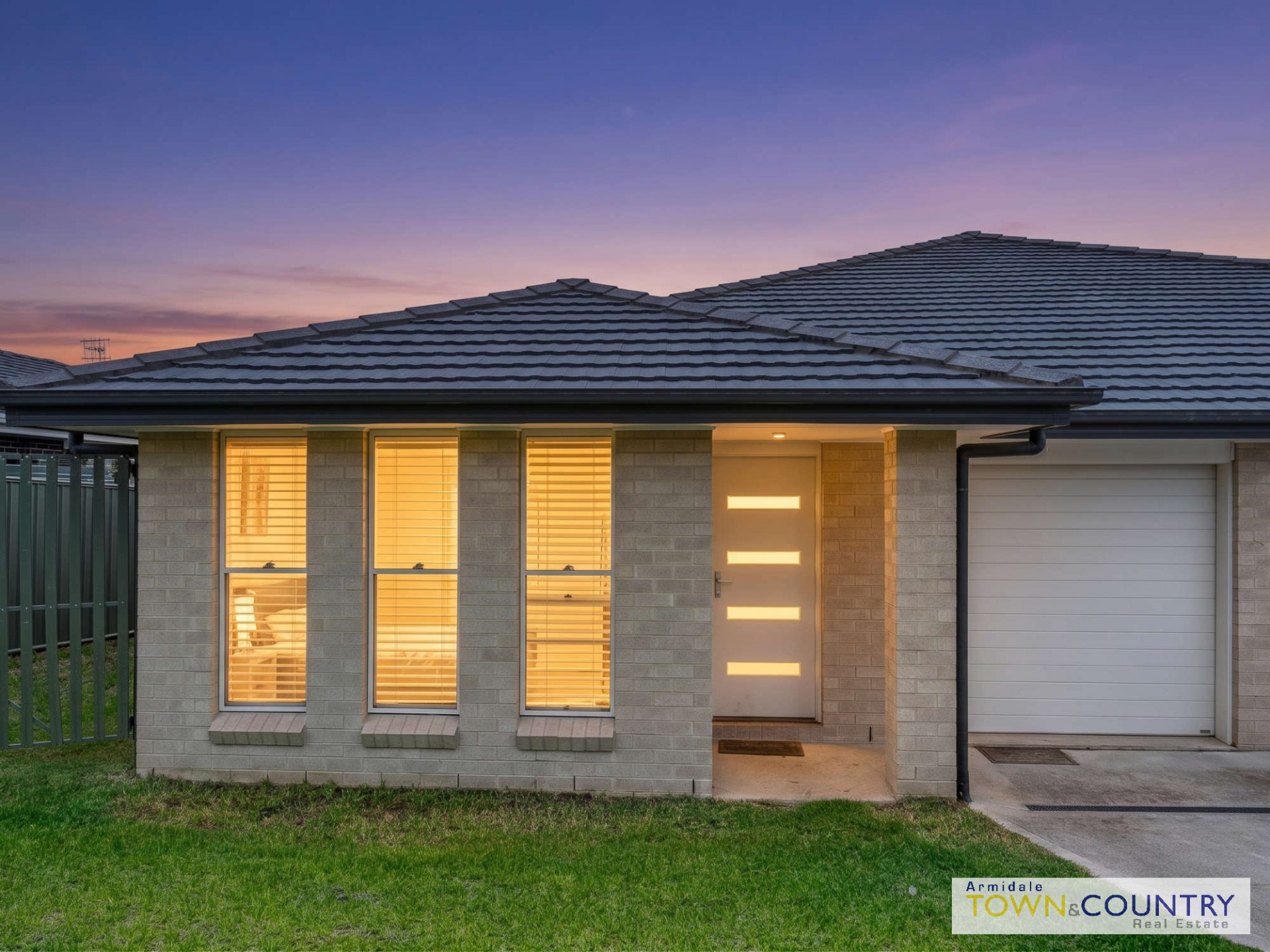 33b Arundel Drive, Armidale - Image 1