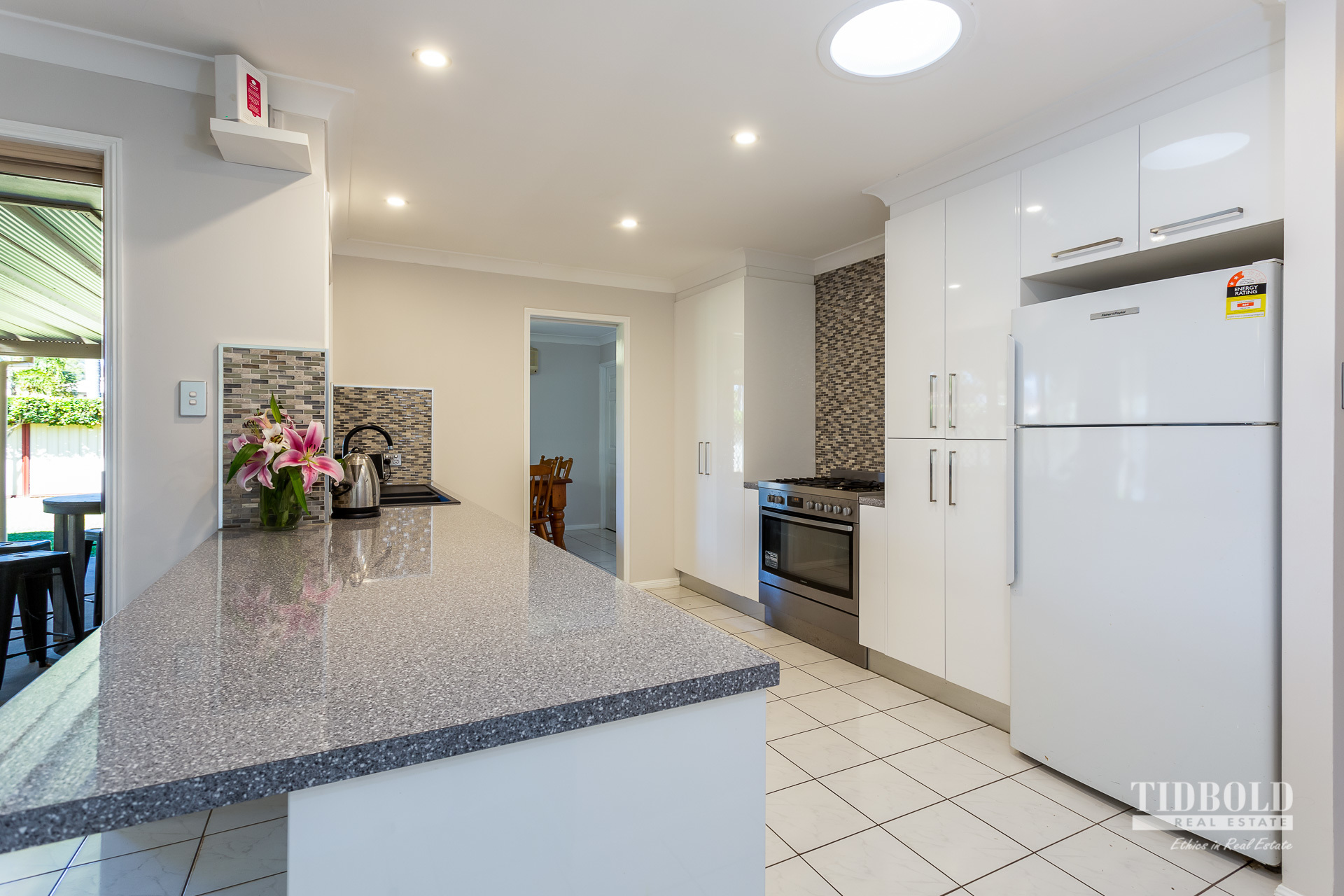 15 Ironwood Avenue, Victoria Point - Thumbnail 2