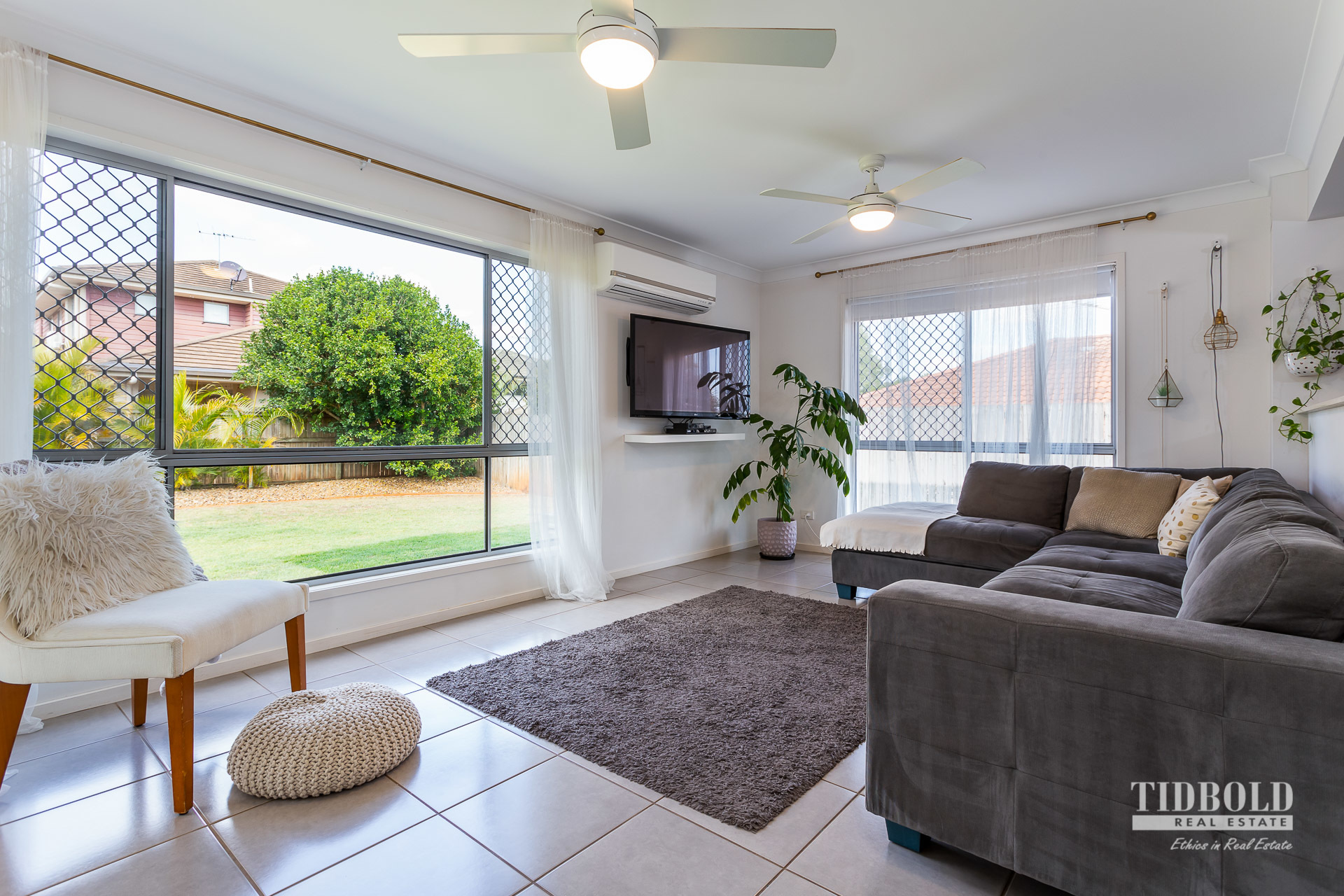 6 Pelorus Street, Redland Bay - Thumbnail 4