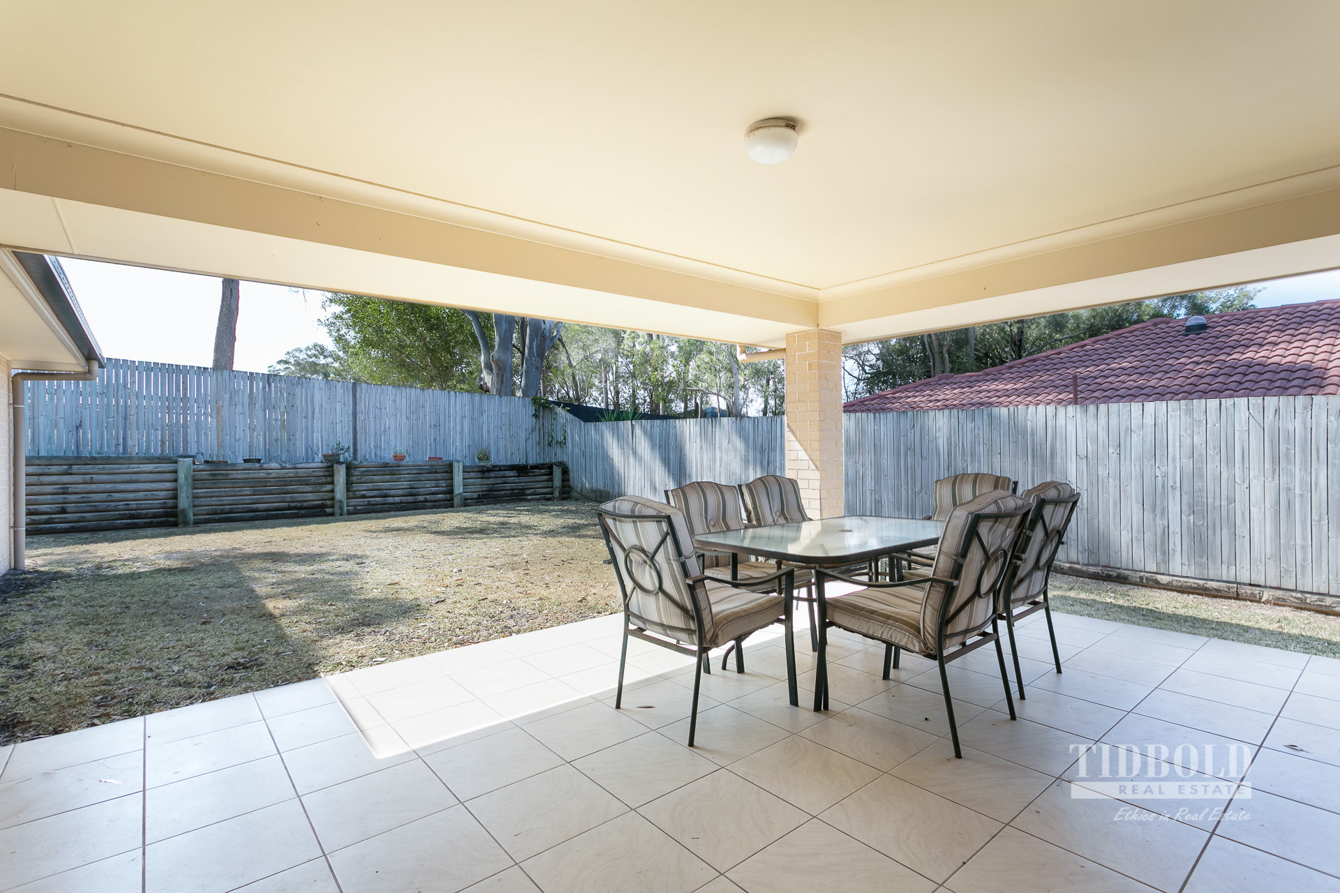27 Emperor Drive, Redland Bay - Thumbnail 8