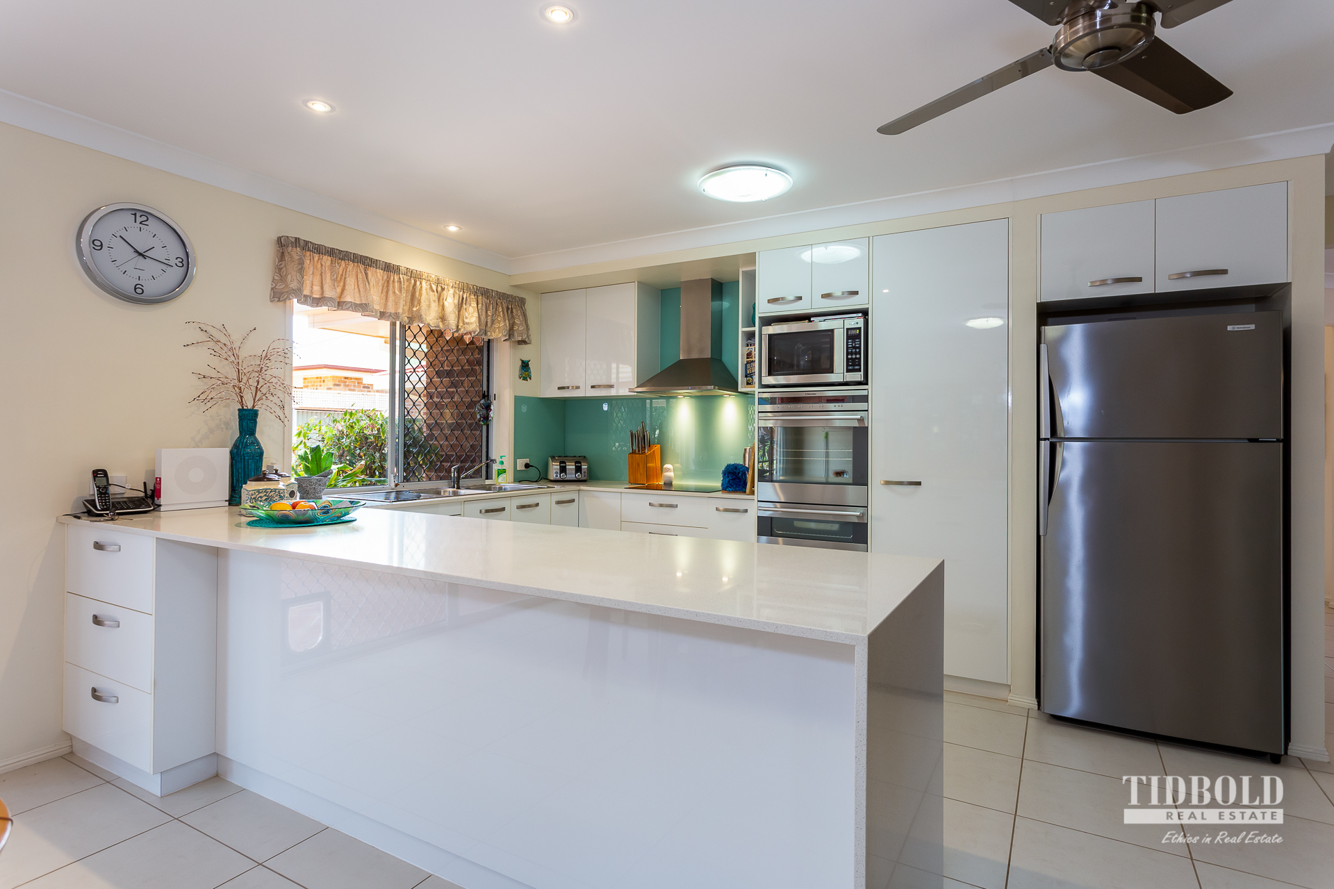 4 Cove Court, Victoria Point - Thumbnail 3