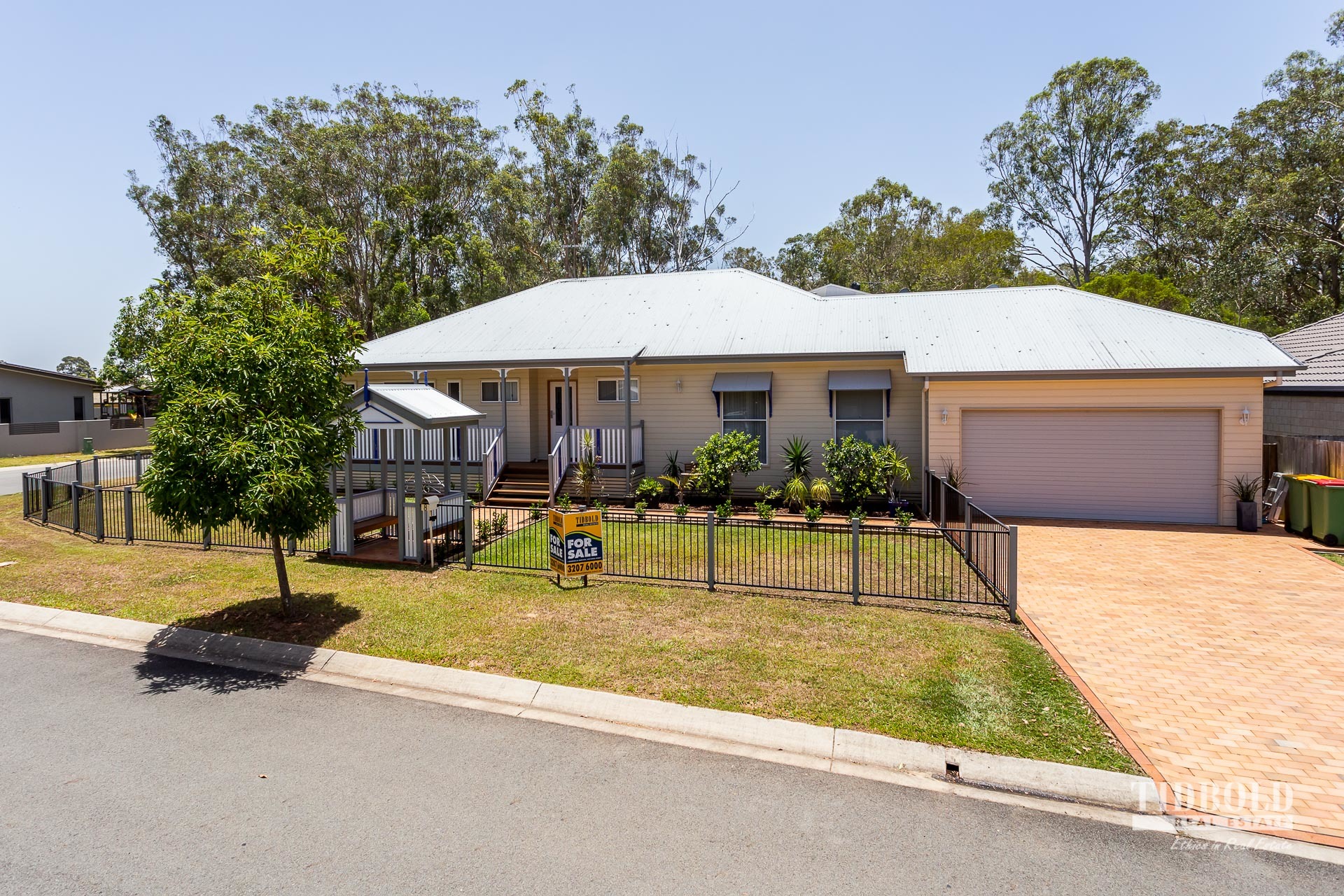 8 Bream Place, Redland Bay > Tidbold Real Estate