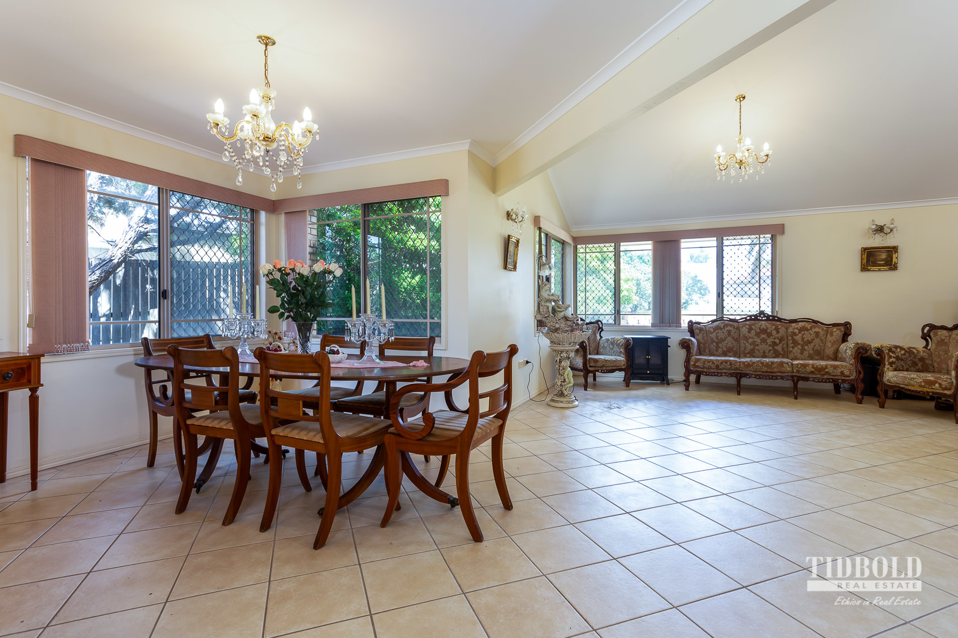 9 Kurrewa Court, Victoria Point - Thumbnail 4