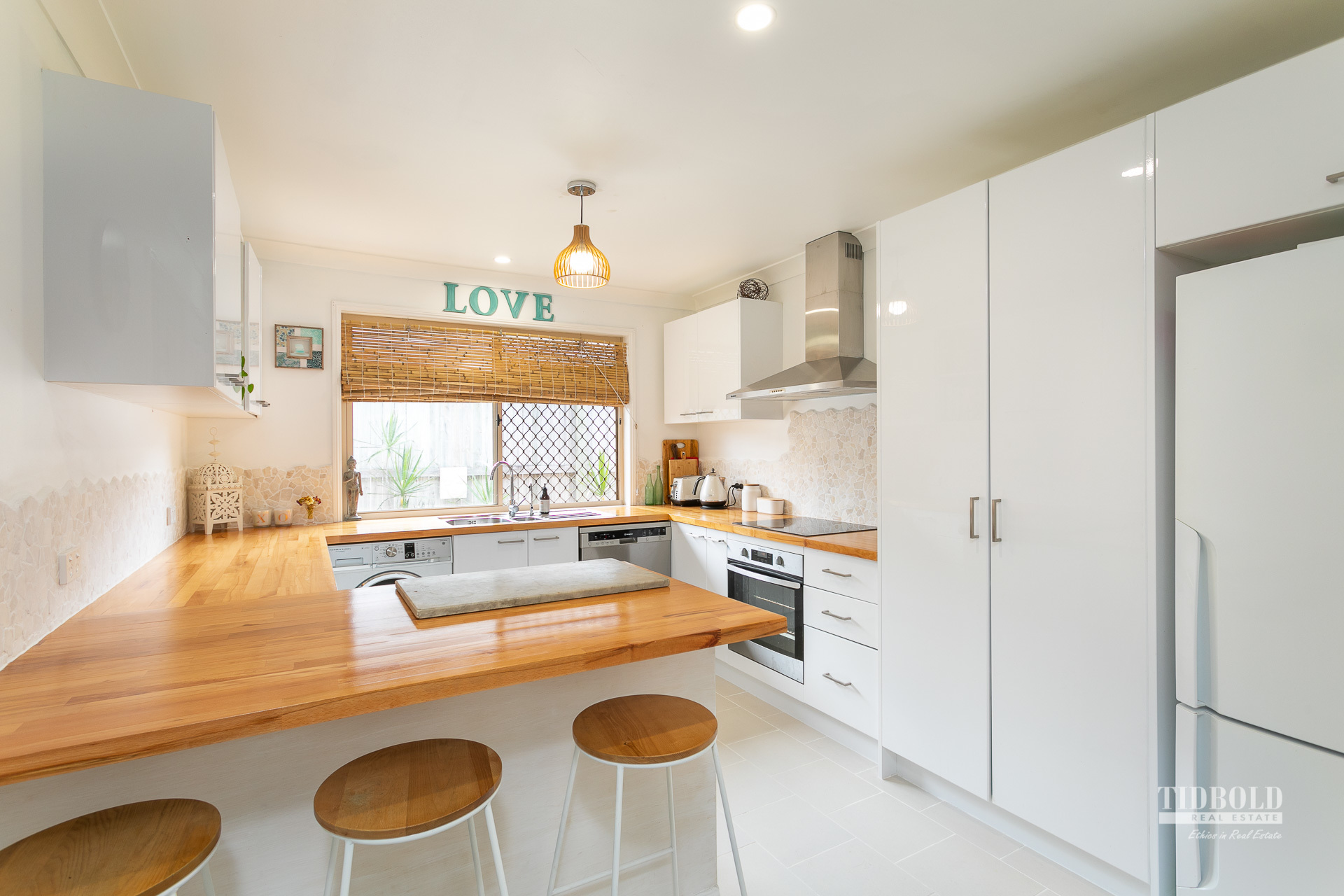 92 Sycamore Parade, Victoria Point - Thumbnail 3