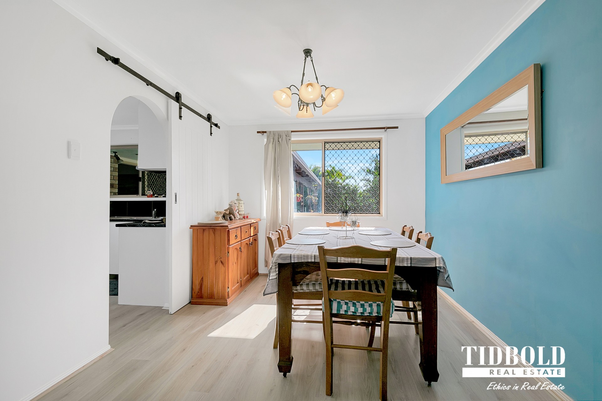 3 Ursula Court, Victoria Point - Thumbnail 3