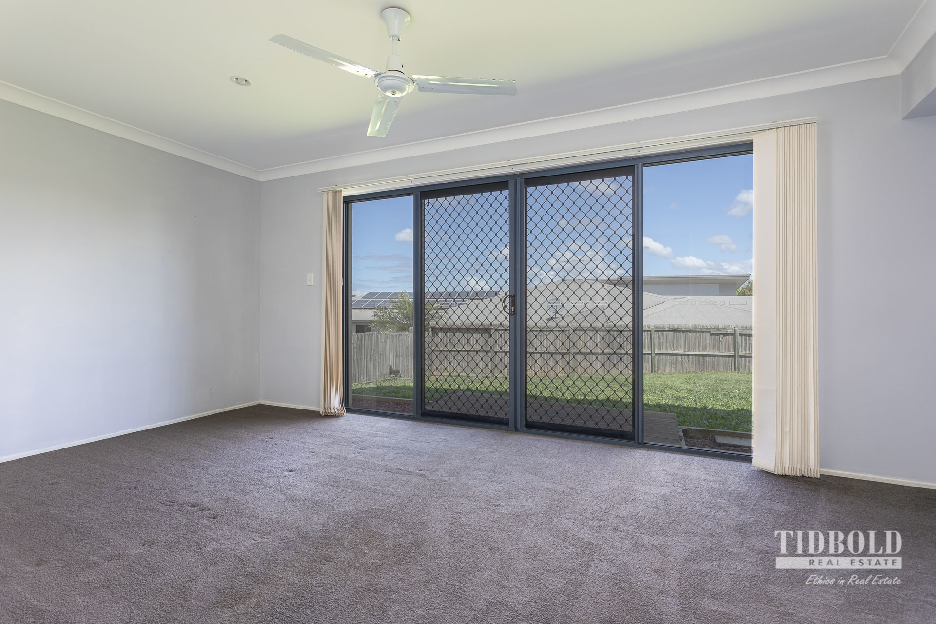 27 Attenborough Circuit, Redland Bay - Thumbnail 6