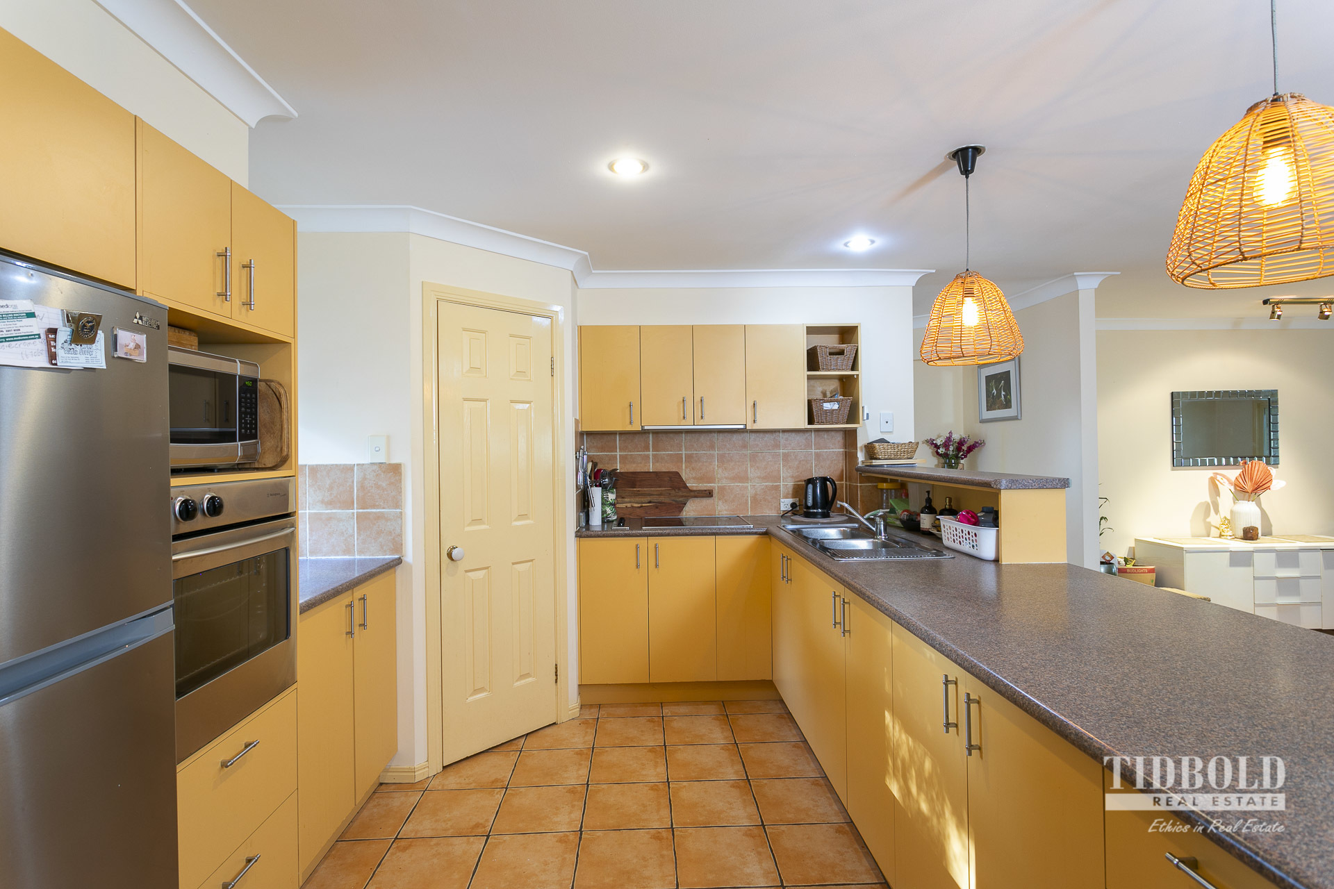 48 Muriel Street, Redland Bay - Thumbnail 3