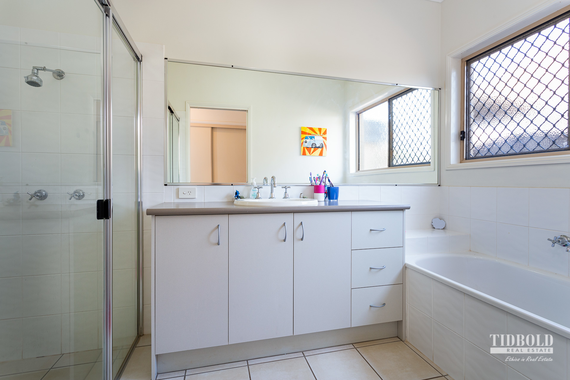 7 Nevis Court, Redland Bay - Thumbnail 8