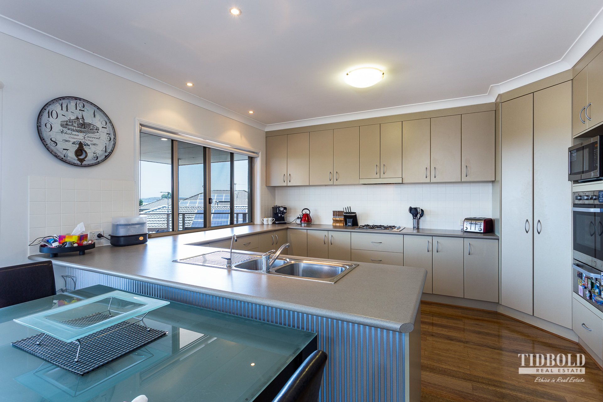 7 Nevis Court, Redland Bay - Thumbnail 3