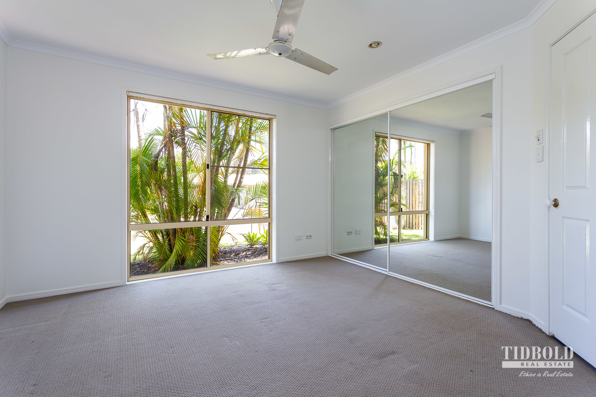 11 Pinelands Circuit, Redland Bay - Thumbnail 6