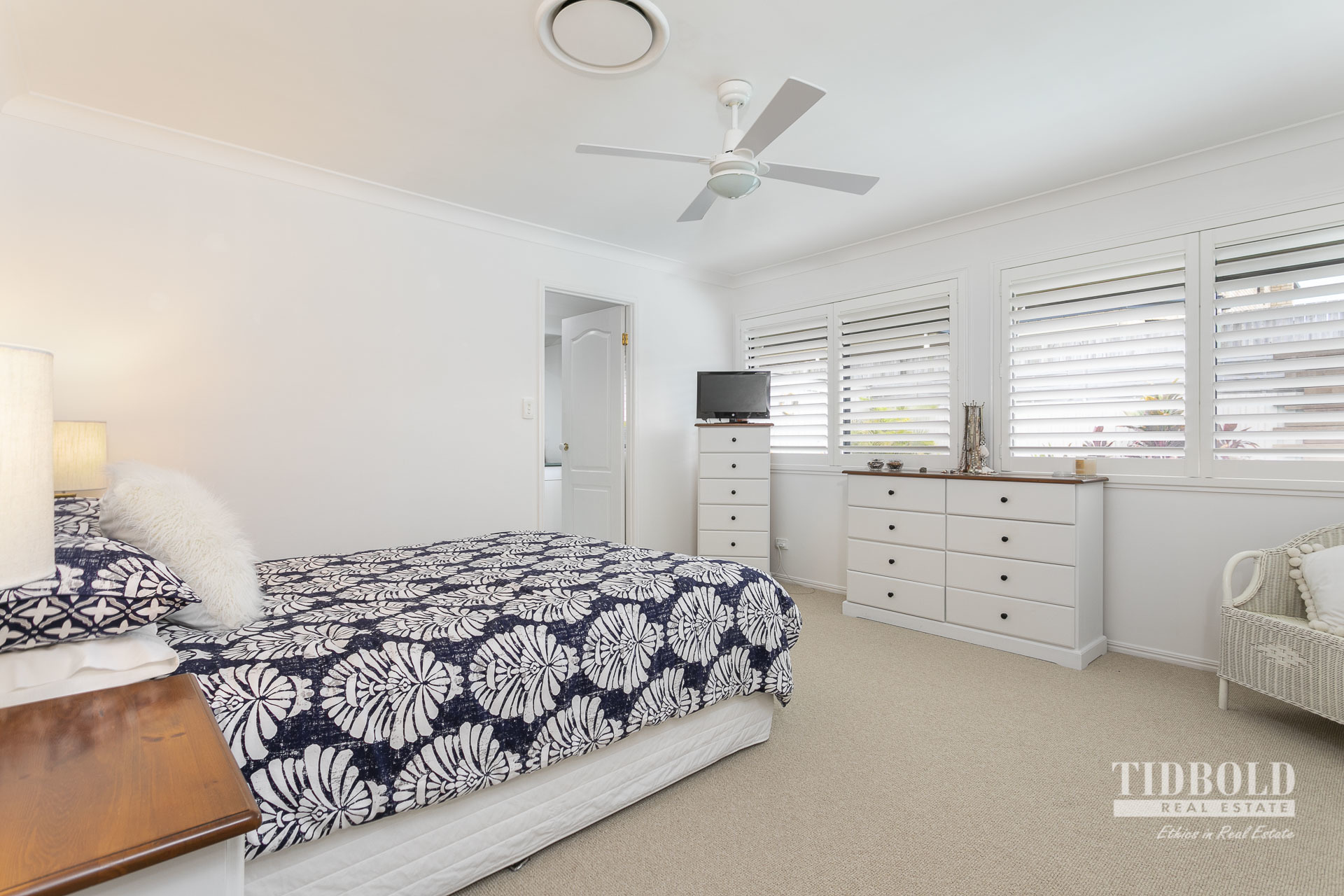 48 Penzance Drive, Redland Bay - Thumbnail 8
