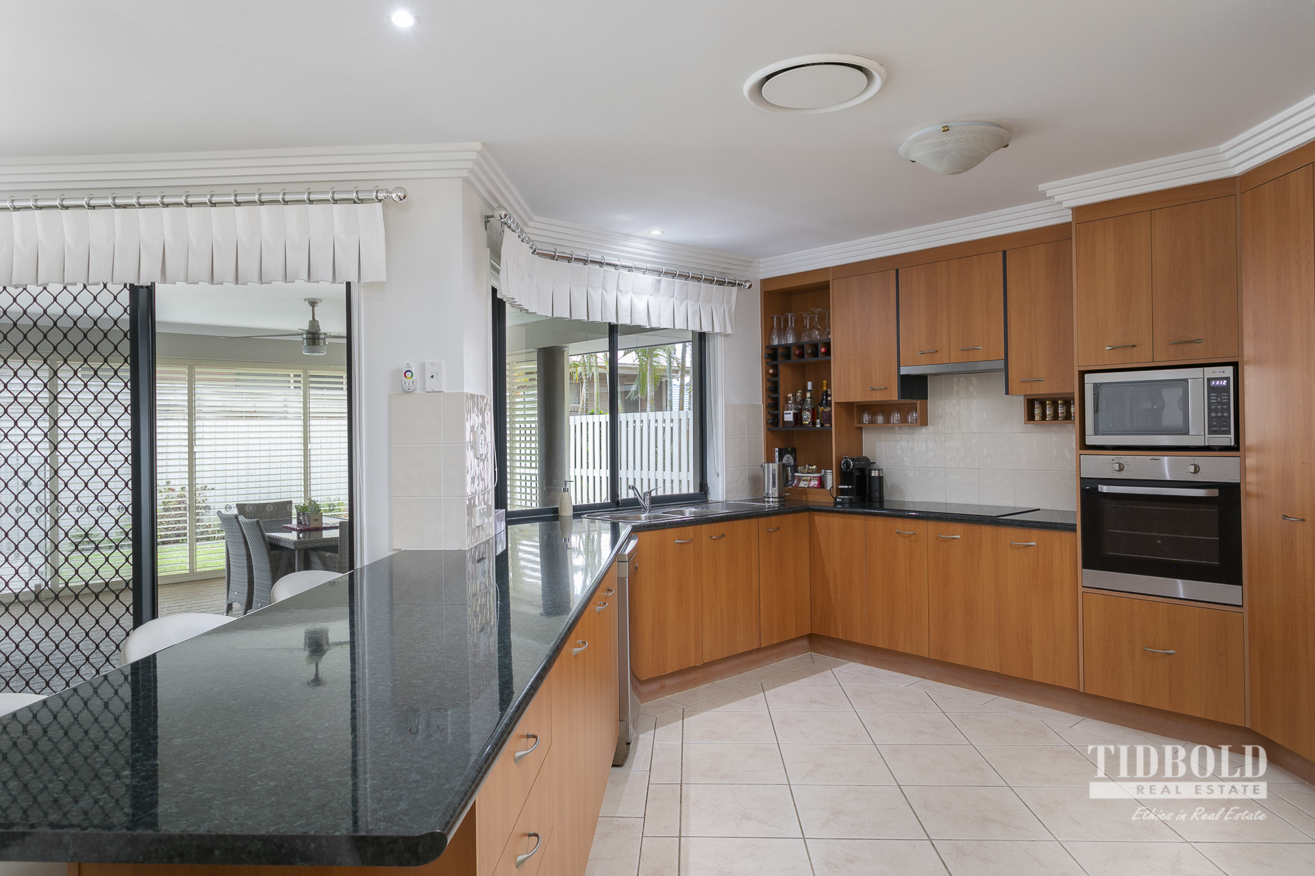 48 Penzance Drive, Redland Bay - Thumbnail 6