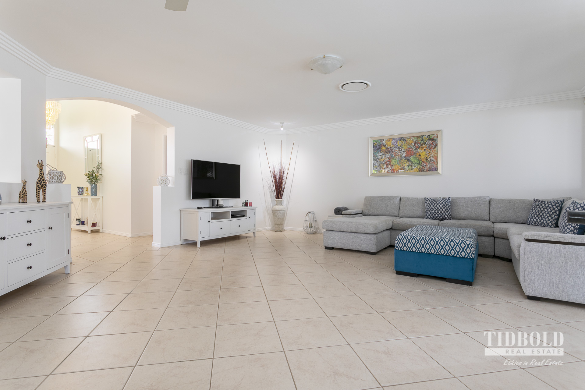 48 Penzance Drive, Redland Bay - Thumbnail 4
