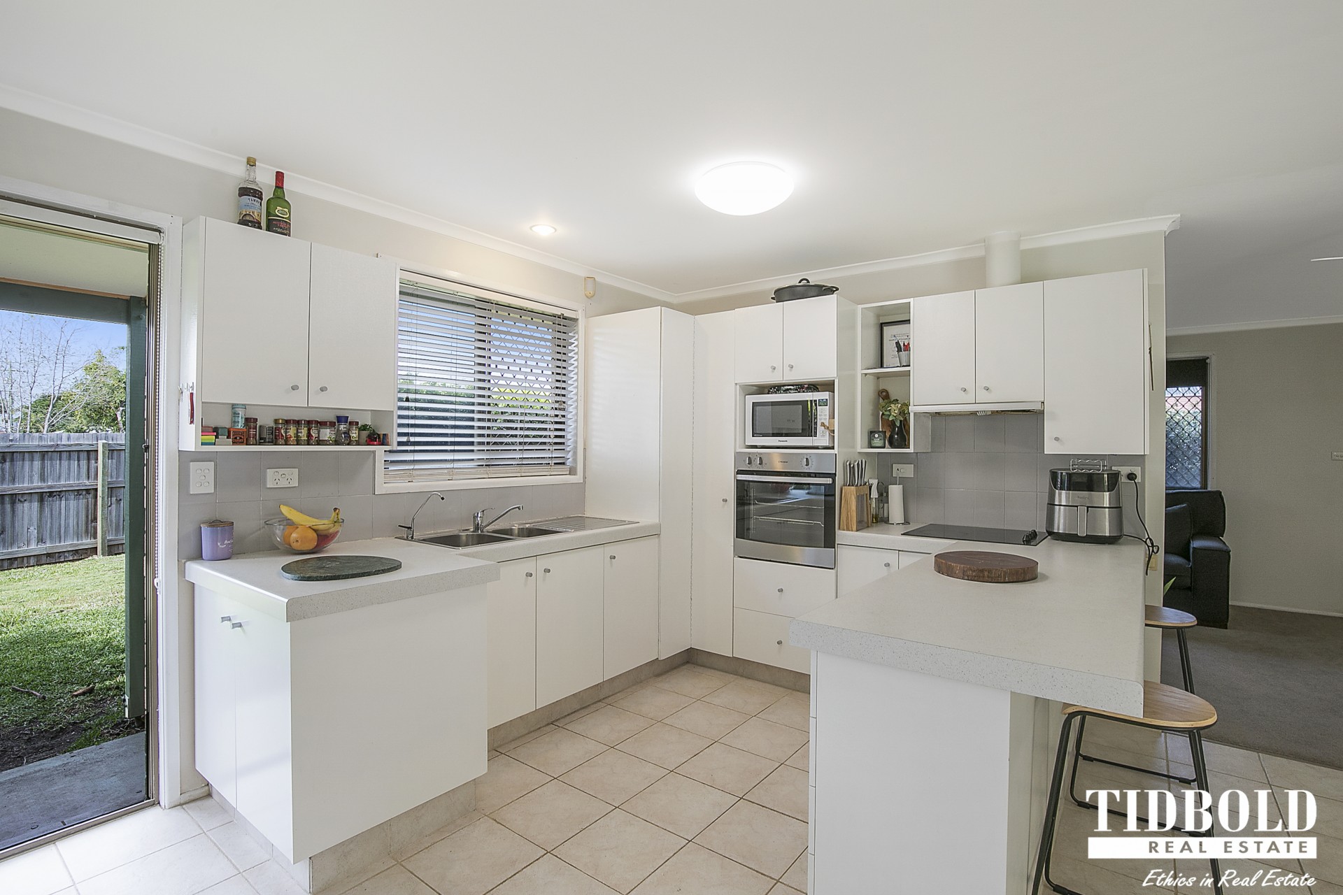 114 Sycamore Parade, Victoria Point - Thumbnail 4