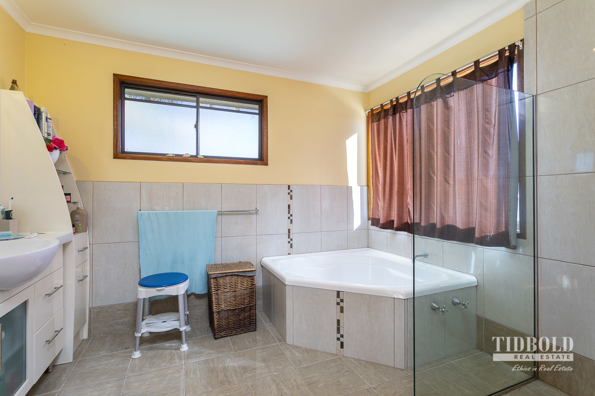 30 Paranka Drive North, Cleveland - Thumbnail 7