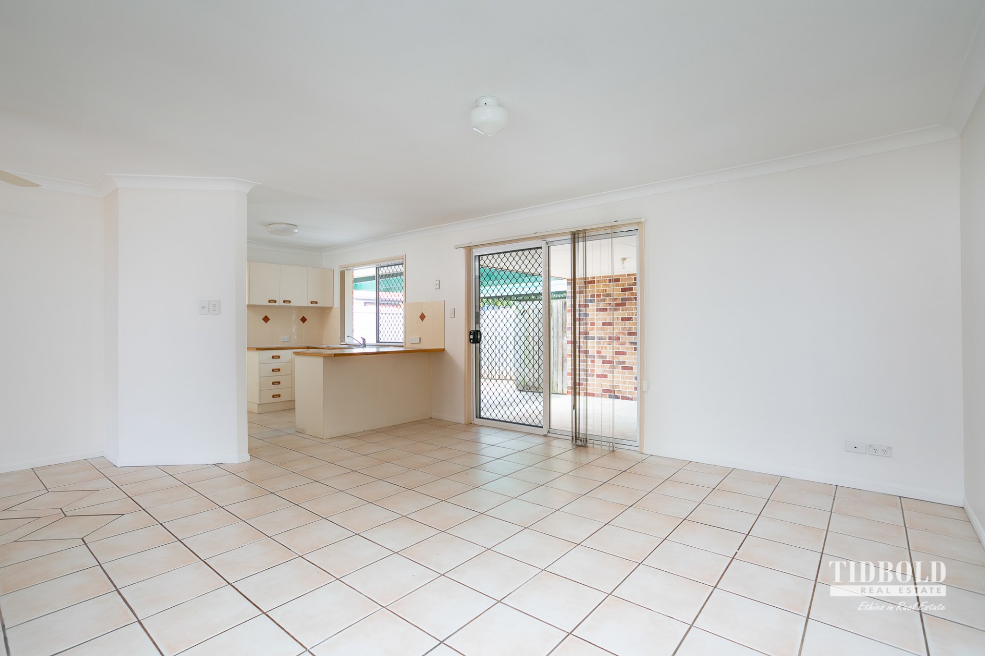 1/7 Alarna Street, Victoria Point - Thumbnail 3