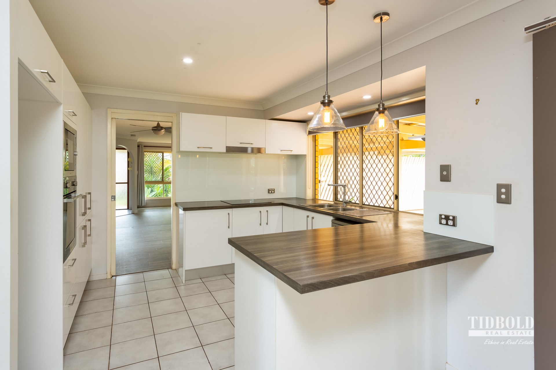 17 Frances Street, Victoria Point - Thumbnail 4