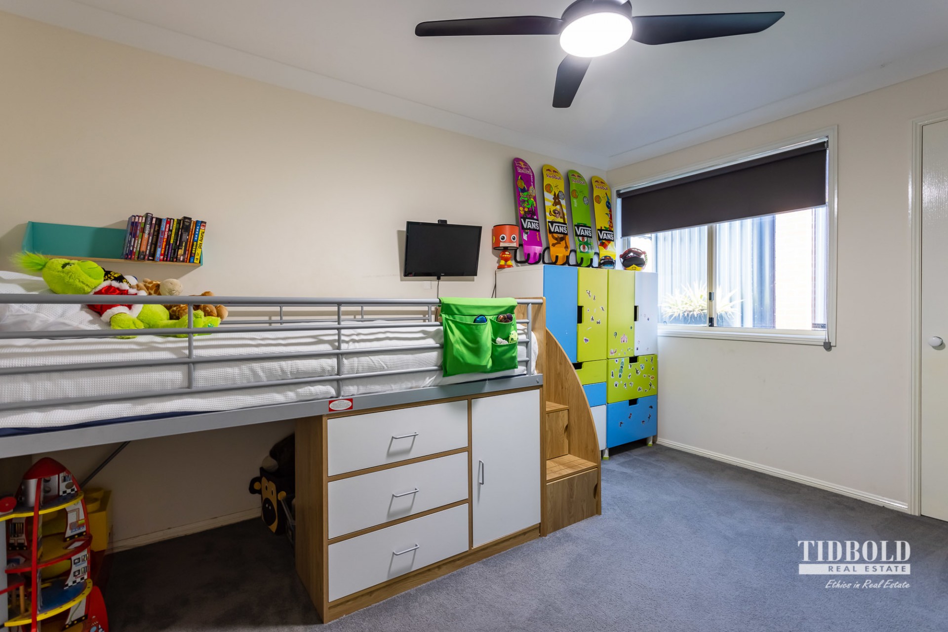 16 Murdock Place, Wakerley - Thumbnail 7