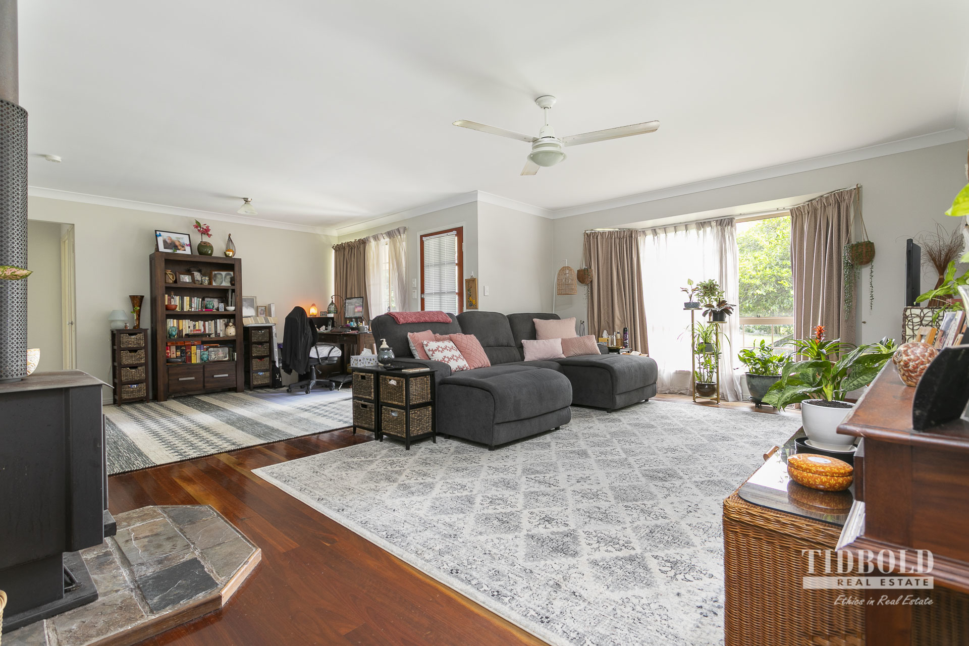 122-124 Mill Street, Redland Bay - Thumbnail 4