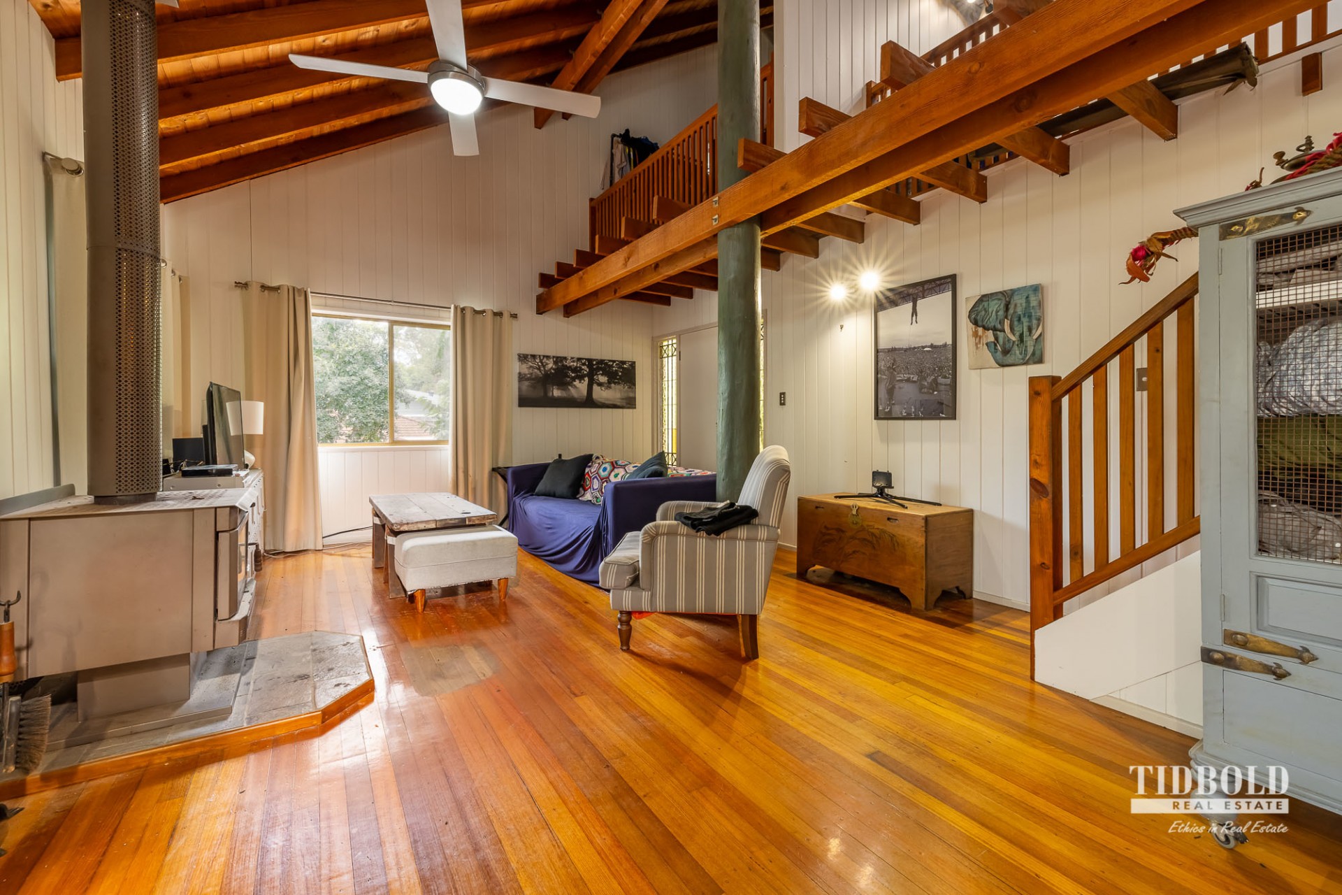 9 Valley Way, Mount Cotton > Tidbold Real Estate